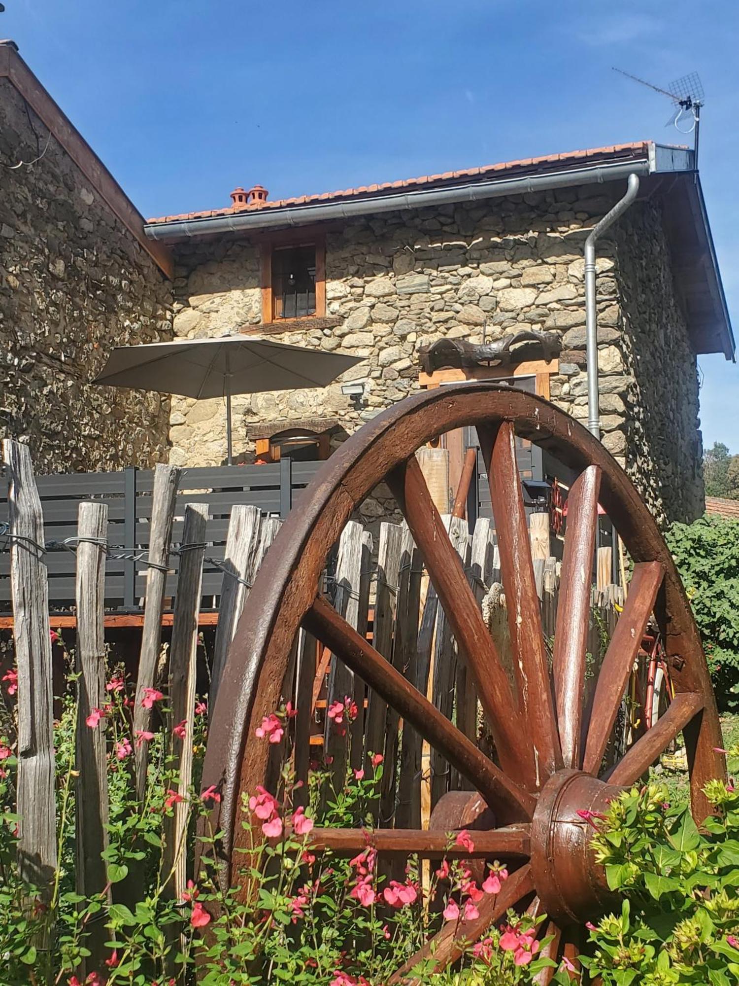 Gite La Grangette De Pauline Mercus-Garrabet ภายนอก รูปภาพ